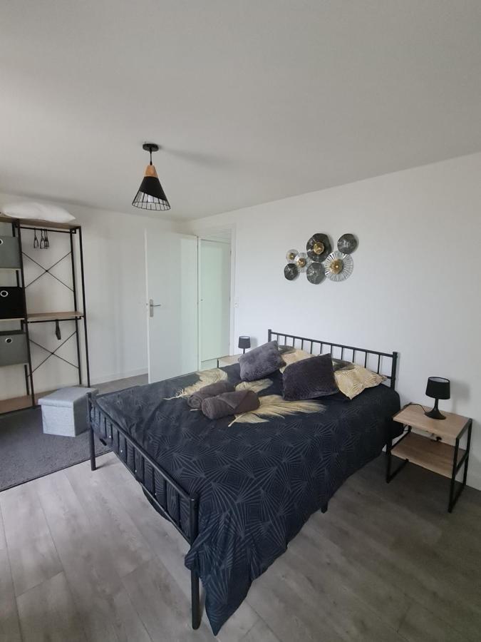 Ferienwohnung La Roche Du Roy Rocroi Exterior foto